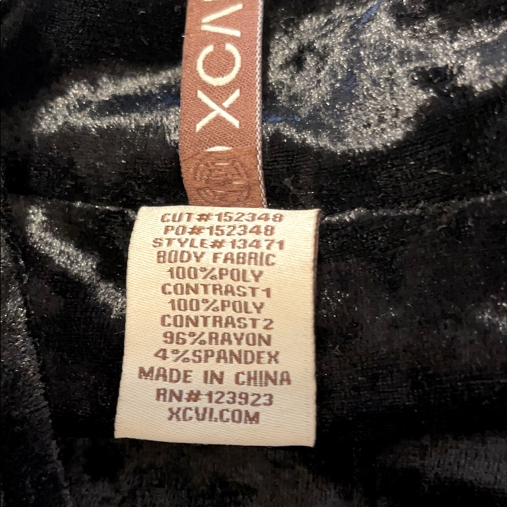 Xcvi Medium Weight Versatile Black Jacket - image 6